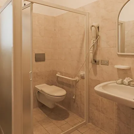 Nest - A Pochi Passi Dal Mare Riccione