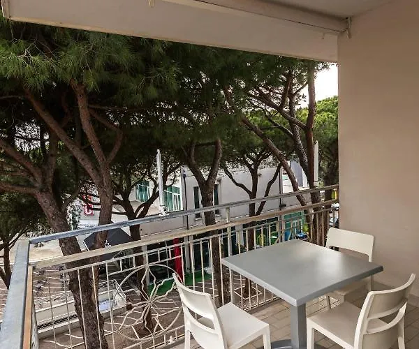 Lejlighedshotel Nest - A Pochi Passi Dal Mare