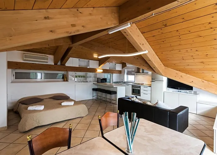 Nest - A Pochi Passi Dal Mare 4* Riccione