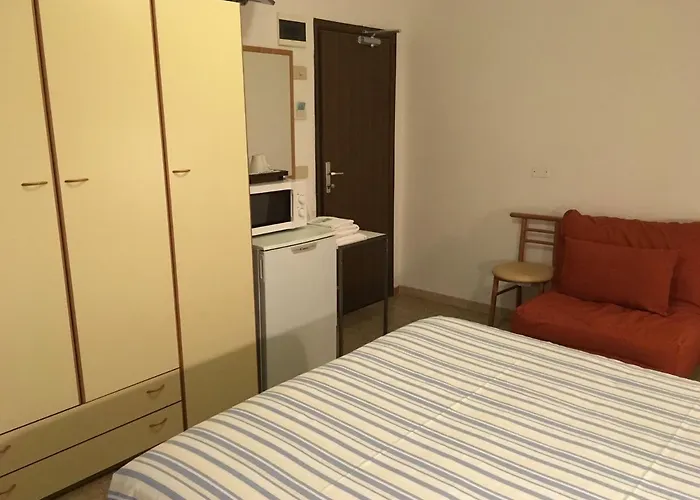 Nest - A Pochi Passi Dal Mare 4* ريتشيوني