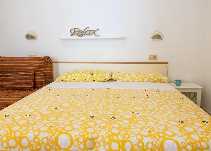 Nest - A Pochi Passi Dal Mare 4* ريتشيوني