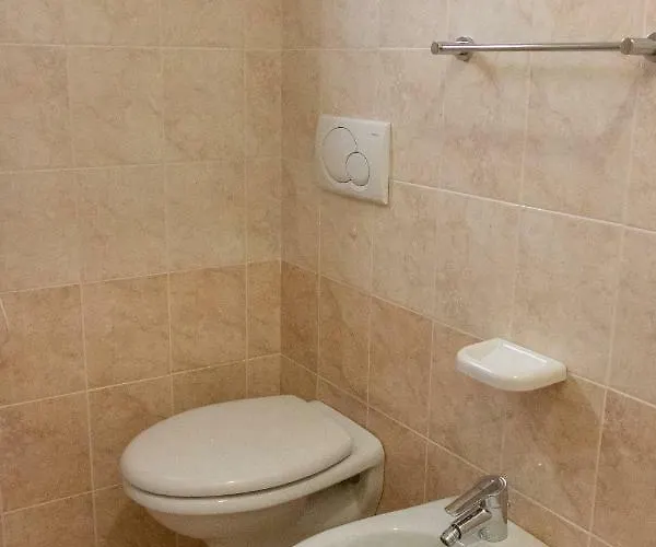 Nest - A Pochi Passi Dal Mare 4* ريتشيوني