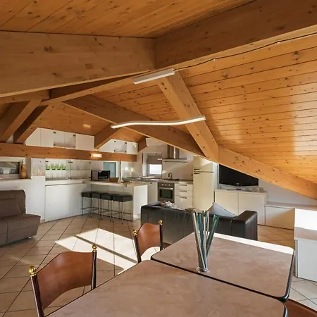 Nest - A Pochi Passi Dal Mare Riccione