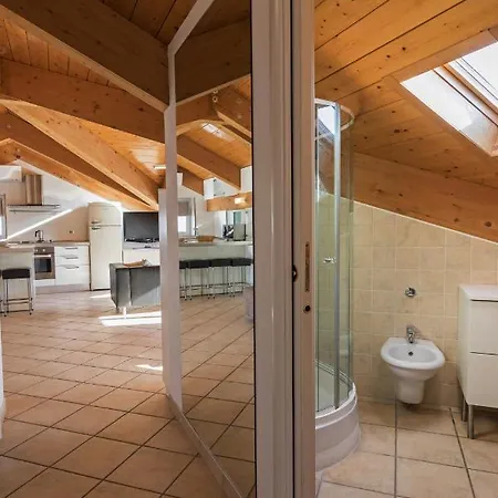 Nest - A Pochi Passi Dal Mare 4*