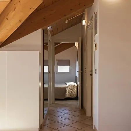 Nest - A Pochi Passi Dal Mare 4*